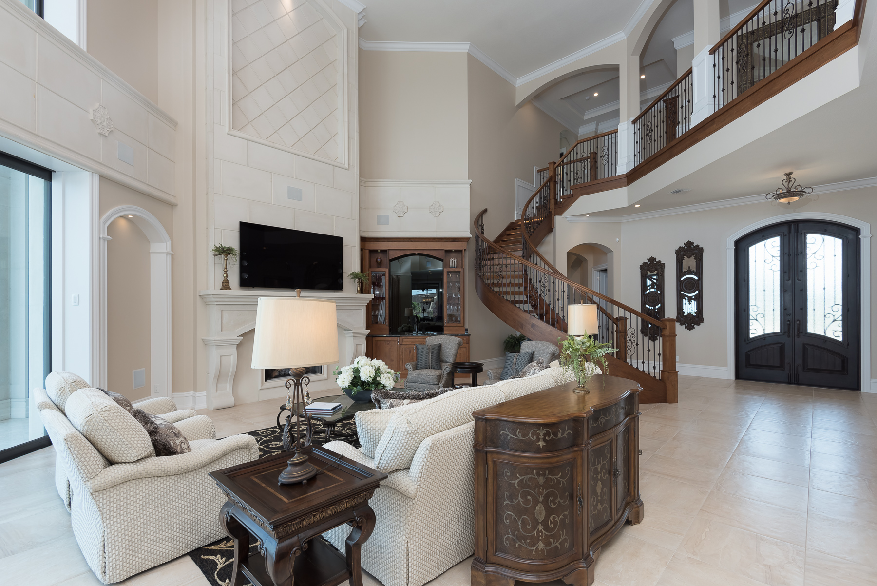 Caloosahatchee River Great Room Fireplace