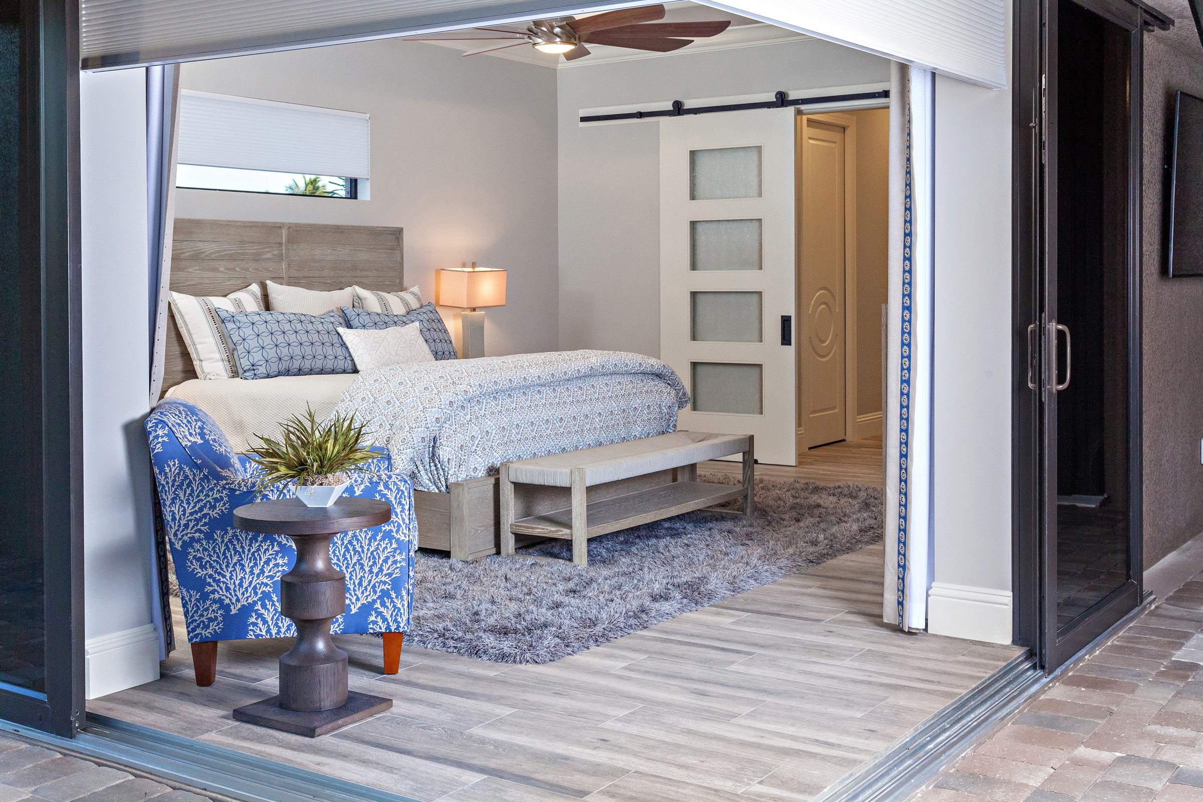 Master Bedroom Corner Lanai Sliders